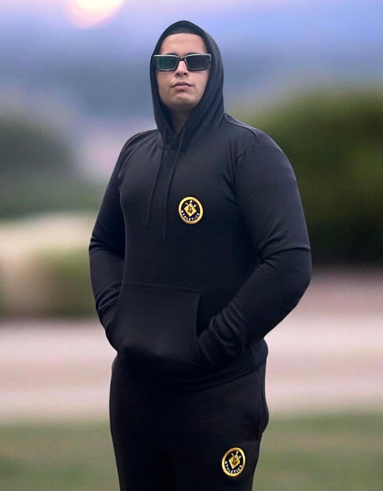 JGA PULLOVER TRACKSUIT